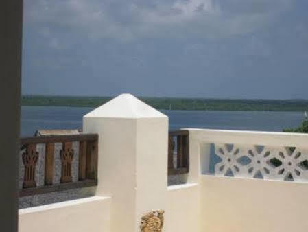 Msafini Hotel Lamu Extérieur photo